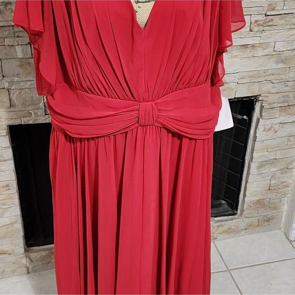 Ivy and Blu Red V-Neck detail waist flowy midi Party dress plus size 18W new! - Picture 8 of 8